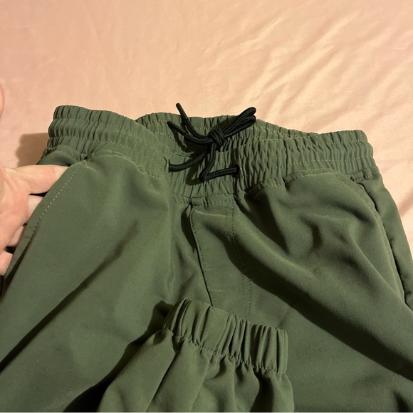 Men's Ring of Fire Green Hilton Bonded Utility Cargo Joggers Size Medium - Picture 5 of 11